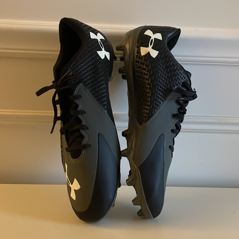 Under Armour Nitro Clutch Fit Low Football Cleats Black and Grey